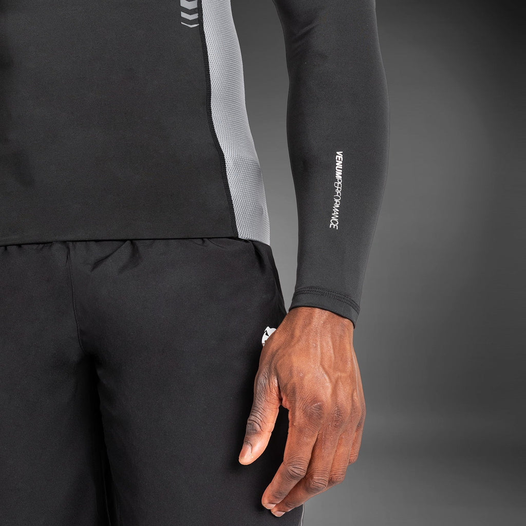 Venum Tempest Pánský Dlouhý Rukáv Rashguard - Černá/Šedá