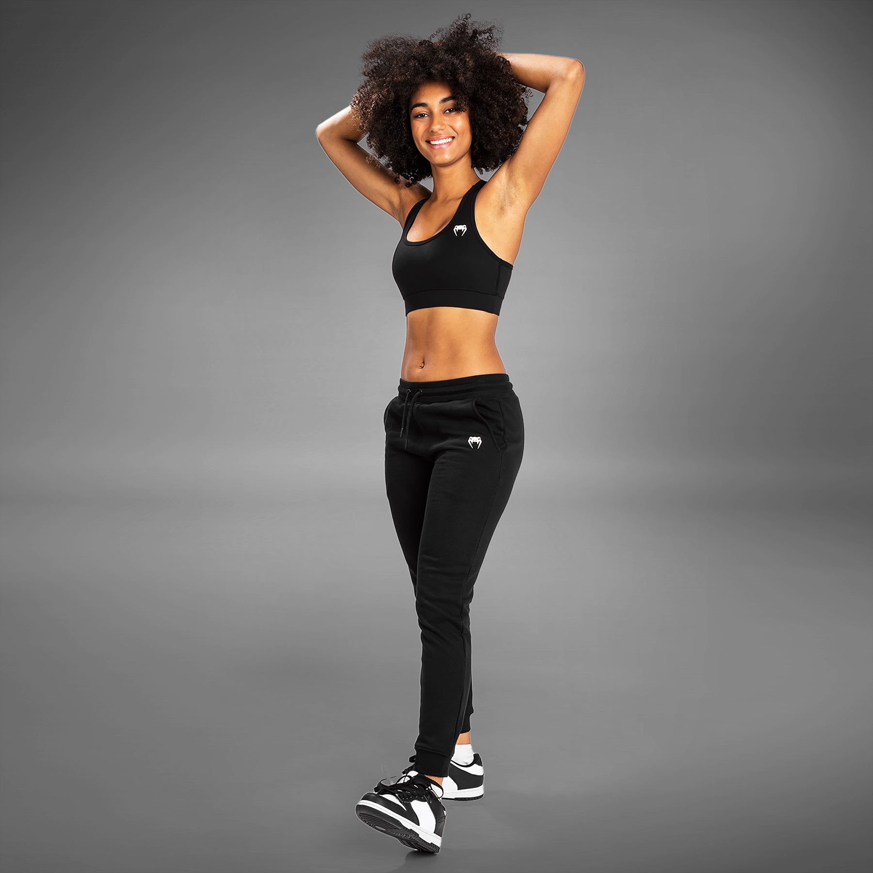 Venum Essential Dámské tepláky - Černá