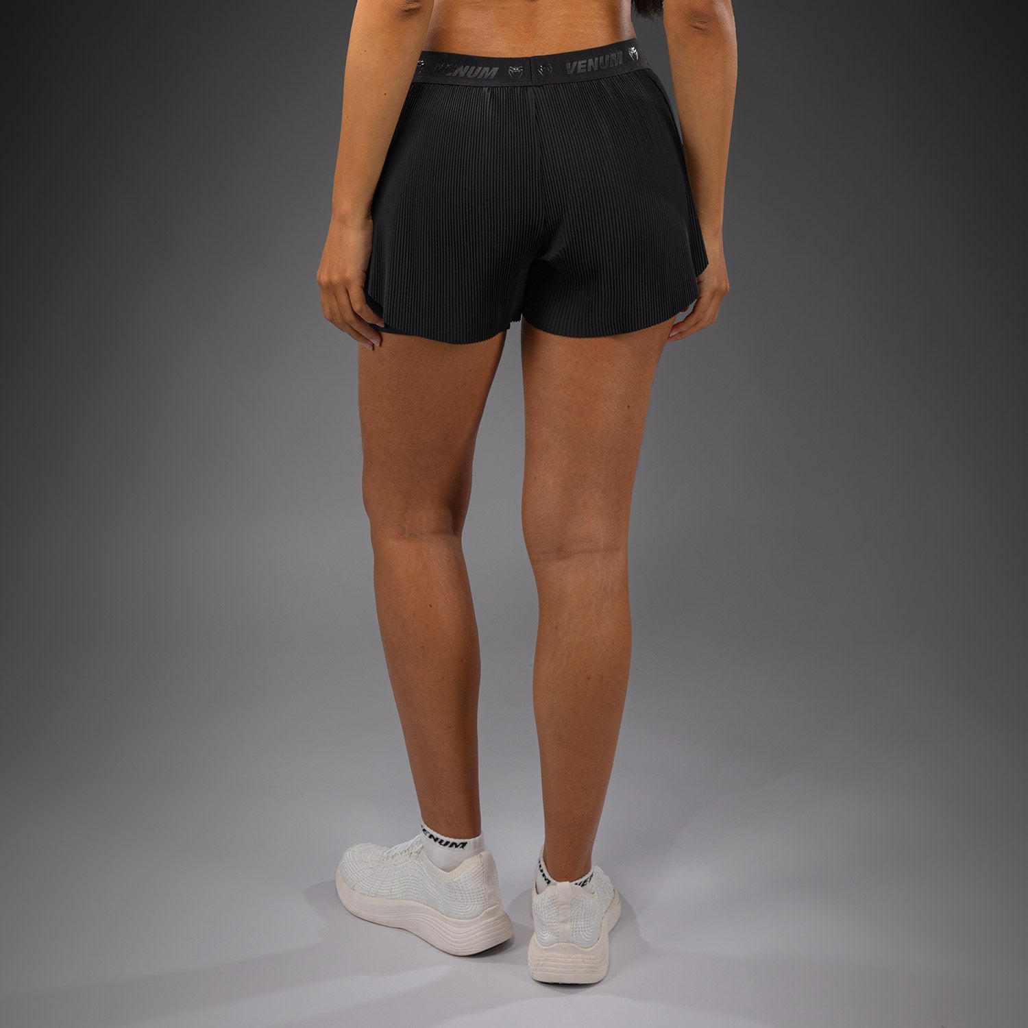 Dámské tréninkové kraťasy Venum Flowfit - Černá