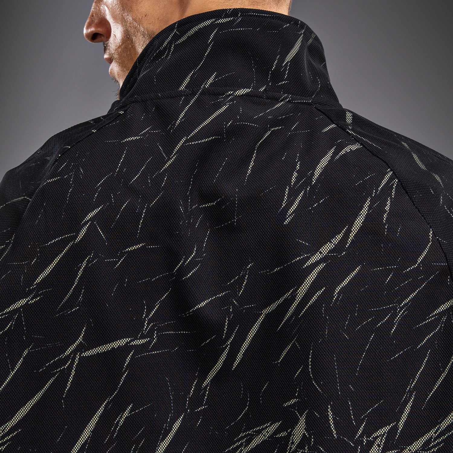 Venum Trooper Pánská bunda se zapínáním na zip - Černá/Písková