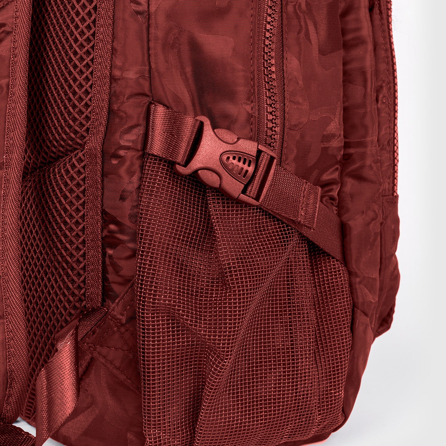 Venum Challenger Pro Batoh - Camo/Burgundy