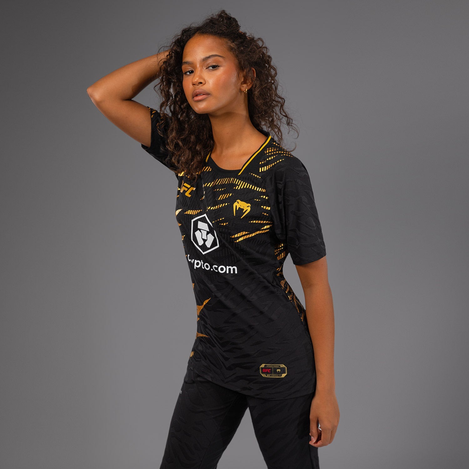 UFC Fusion by Venum Authentic Fight Night Dámský dres pro vstup do klece - Šampionka