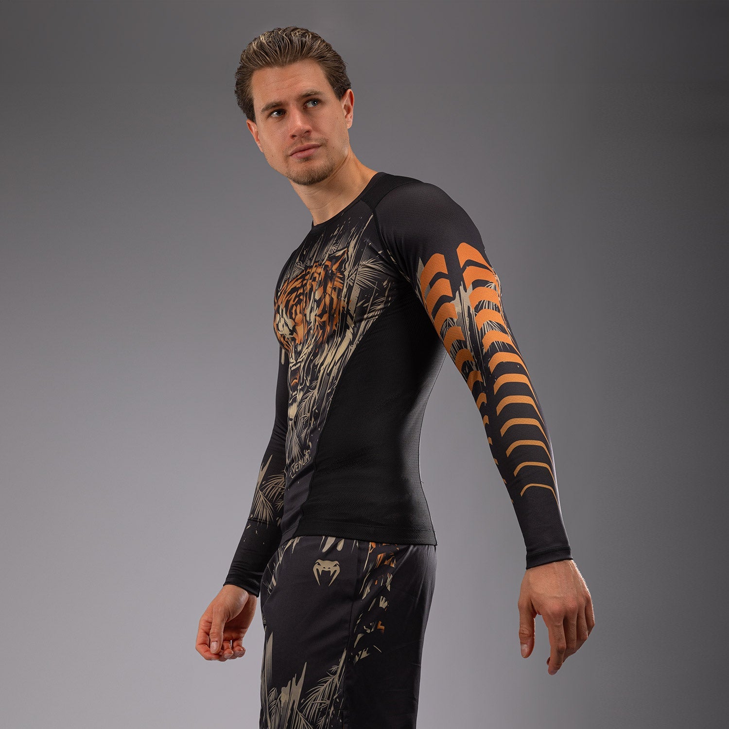 Venum Tiger Pánský Dlouhý Rukáv Rashguard - Černá/Neonová Oranžová