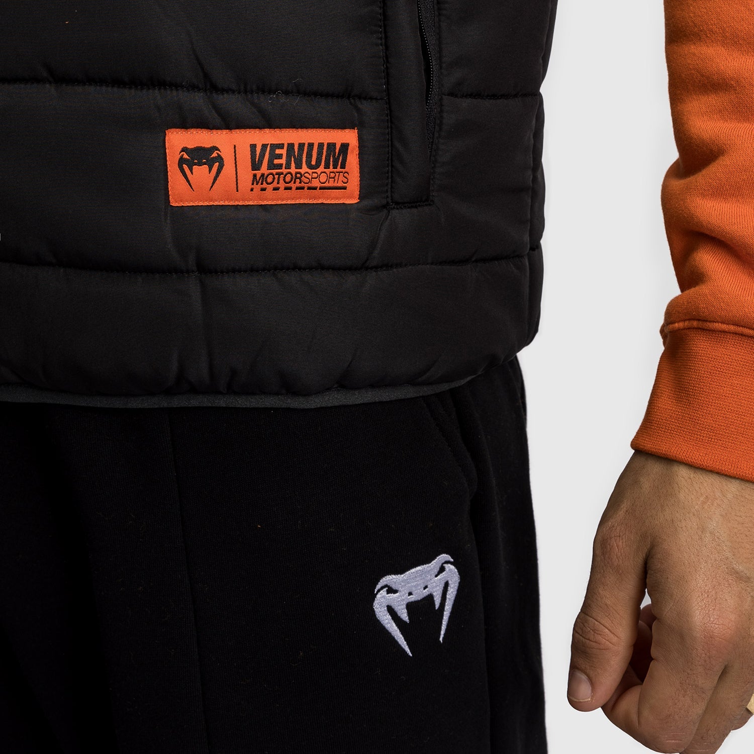 Venum Motorsport Pánská péřová bunda - Tmavě černá