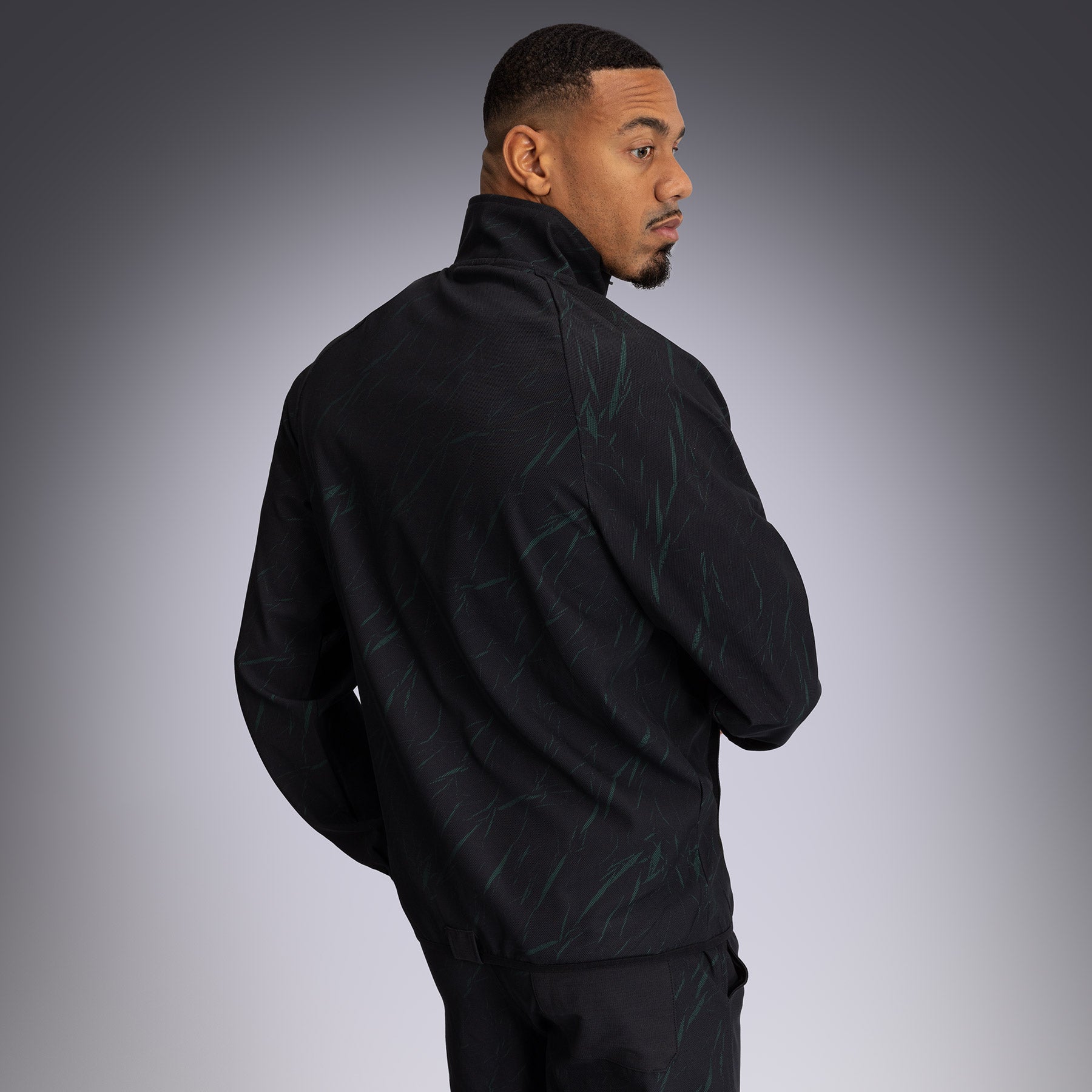 Venum Trooper Pánská bunda se zapínáním na zip - černá/lesní zelená