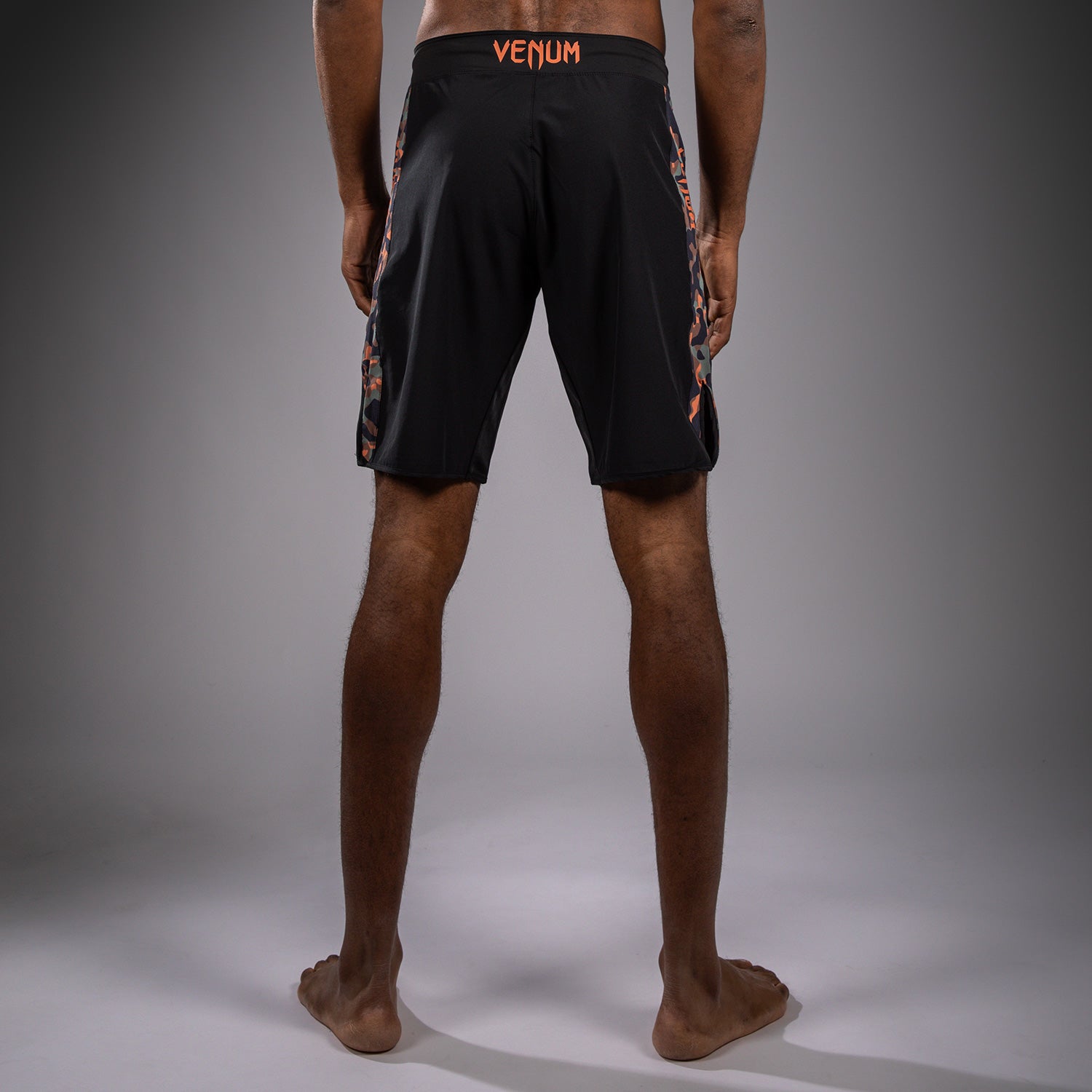 Venum Jungle Ops FightShorts - Černá/Khaki Kamufláž