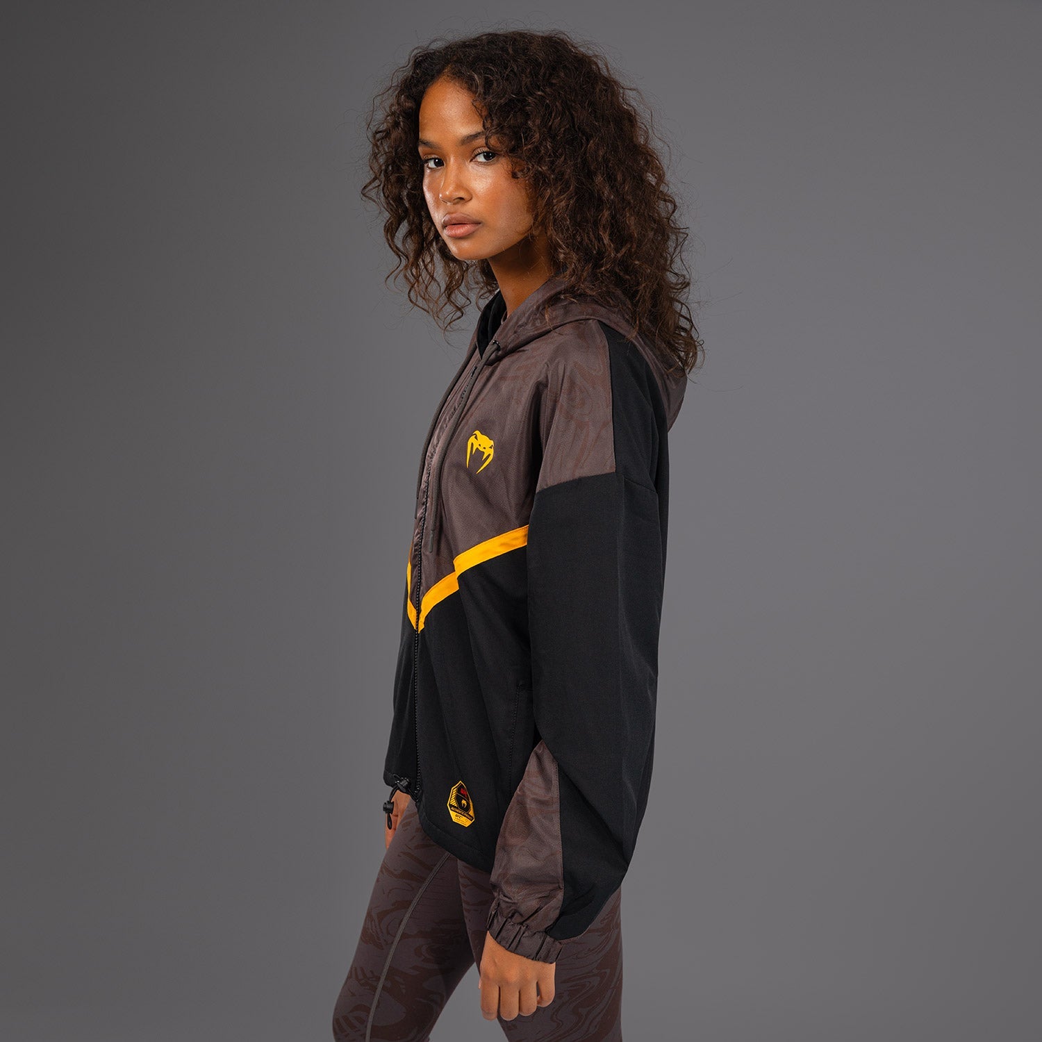 UFC Fusion by Venum Dámská Zipová Mikina Fight Week - Země Hnědá