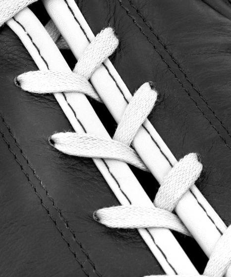 VENUM Vlastní štít Pro Box s tkaničkami