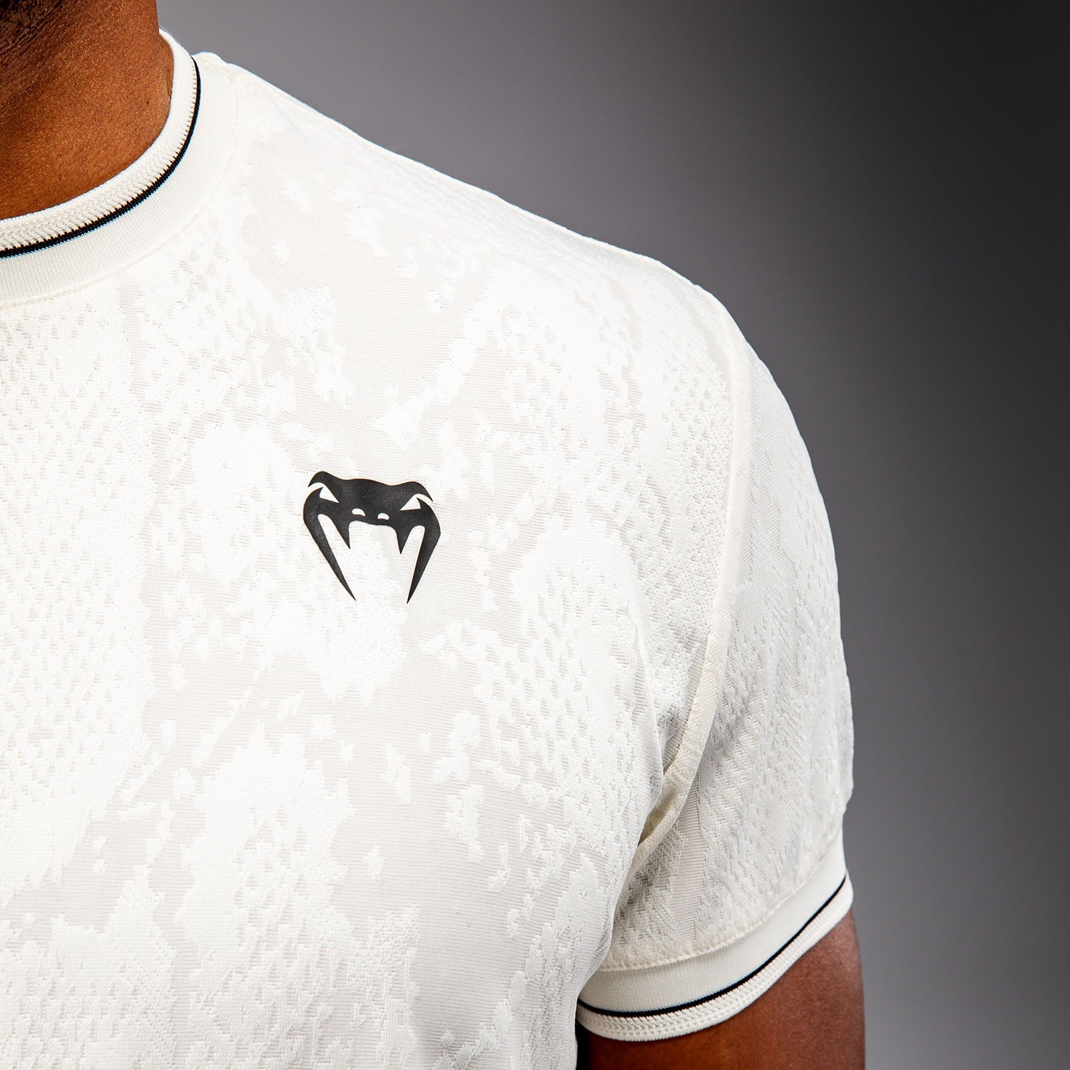 Venum Aegis Dry Tech Tričko - Krémová