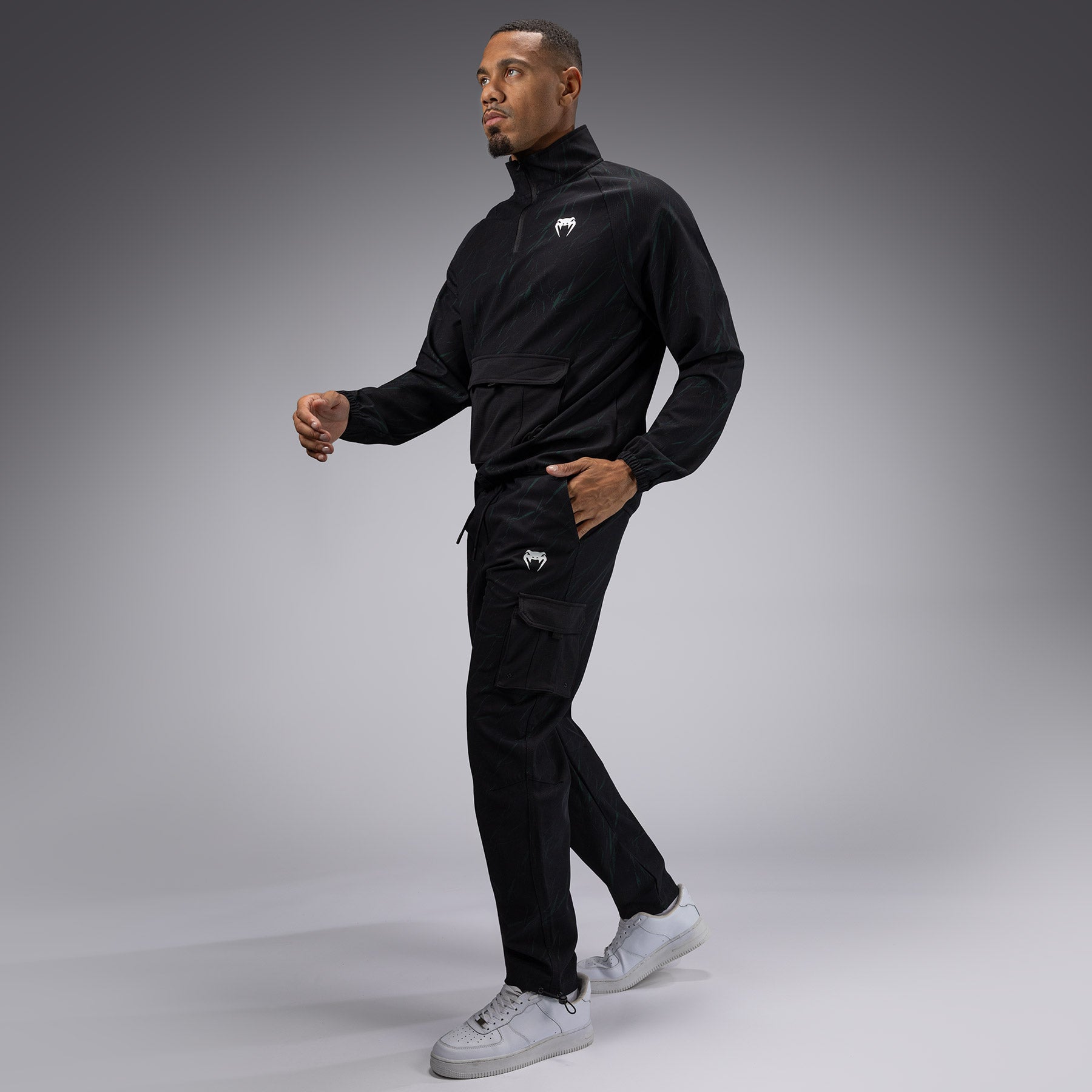 Venum Trooper Pánská bunda se zapínáním na zip - černá/lesní zelená