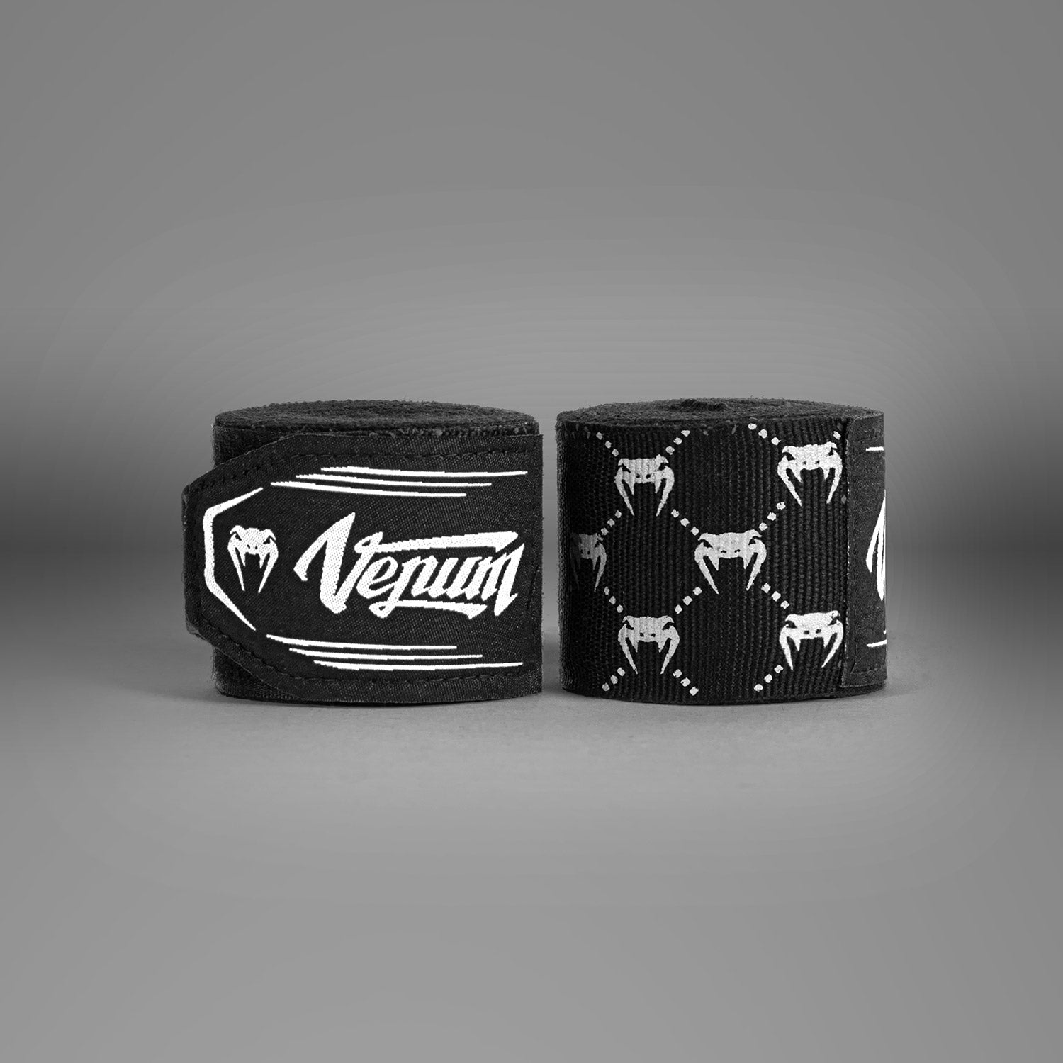 Venum Monogram boxerské bandáže - černá/bílá