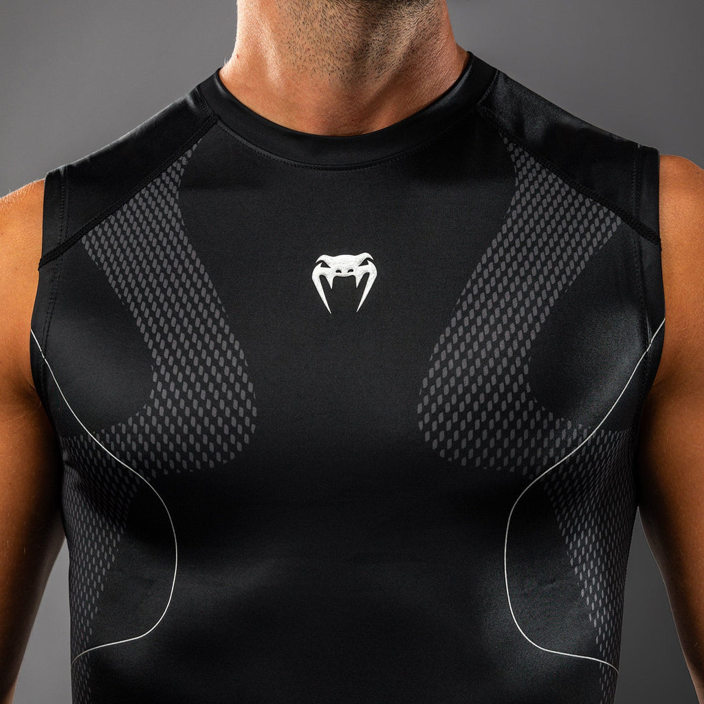 Venum Nexus Bezrukávový Rashguard - Černá/Stříbrná
