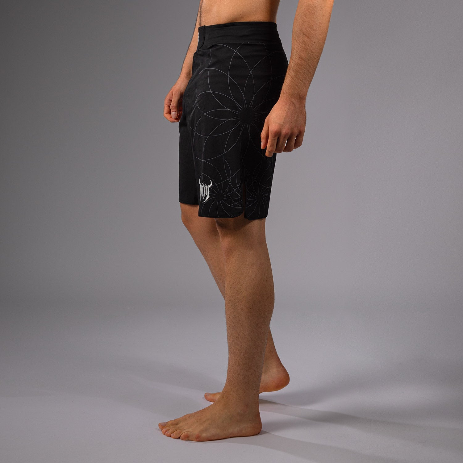 Pánské bojové šortky Venum Gladiator 5.0 - černá/stříbrná