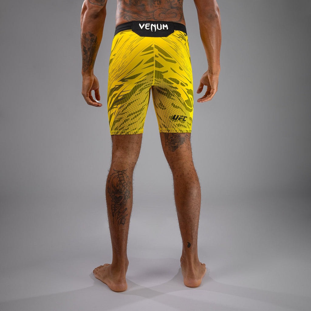 UFC Fusion by Venum Authentic Fight Night Pánské Vale Tudo kraťasy - Žlutá