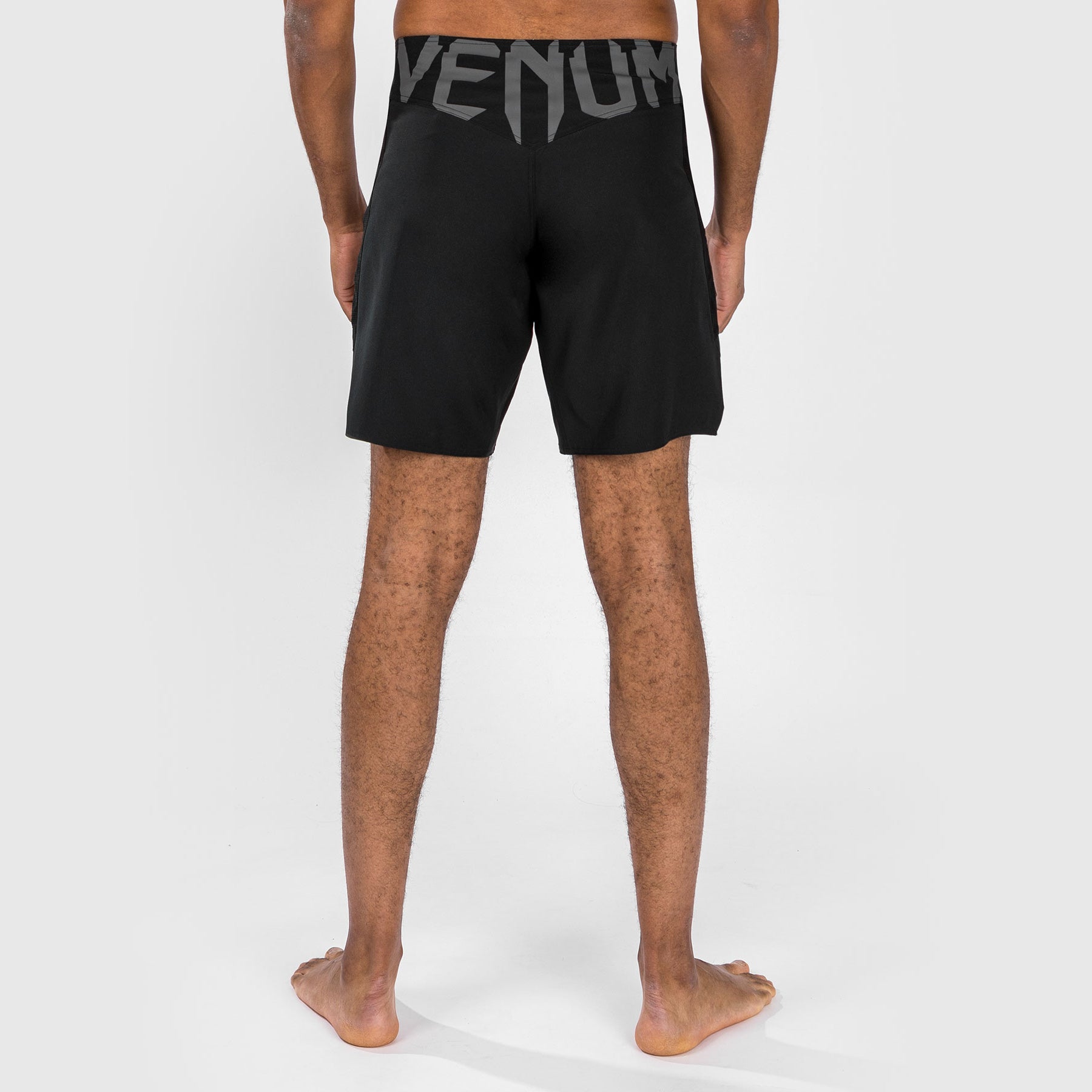 Venum Light 5.0 Fightshort - Černá/Bílá