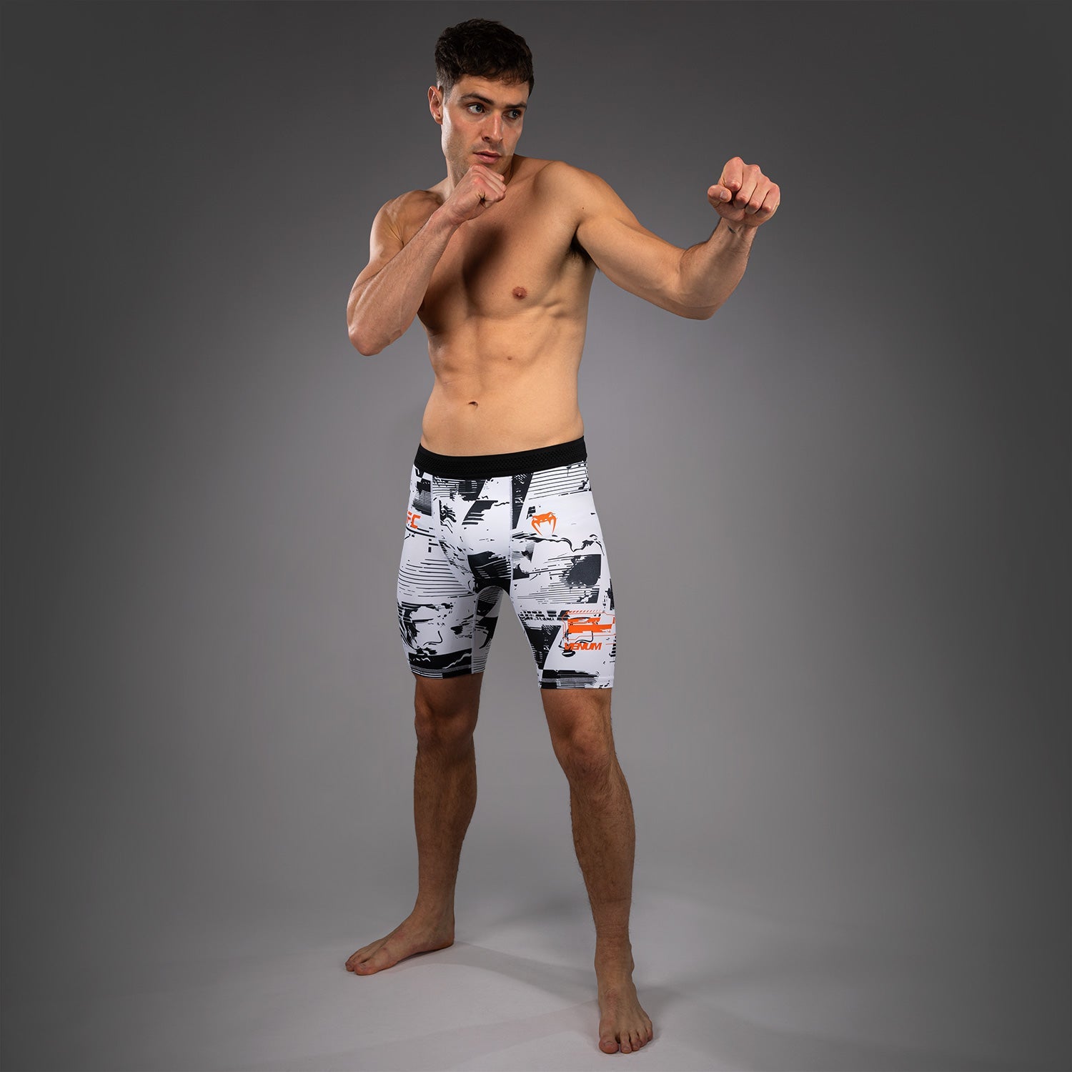 Pánské kraťasy Venum UFC Zenith White Authentic Fight Week Performance Vale Tudo