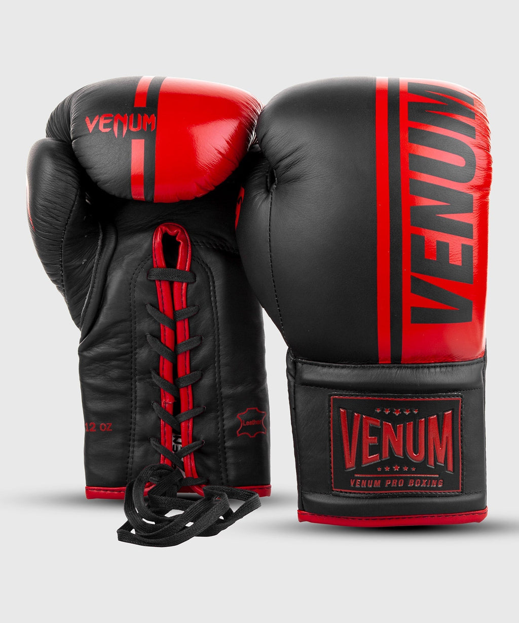 Venum Shield Pro Boxerské rukavice - se šněrováním - černo/červené