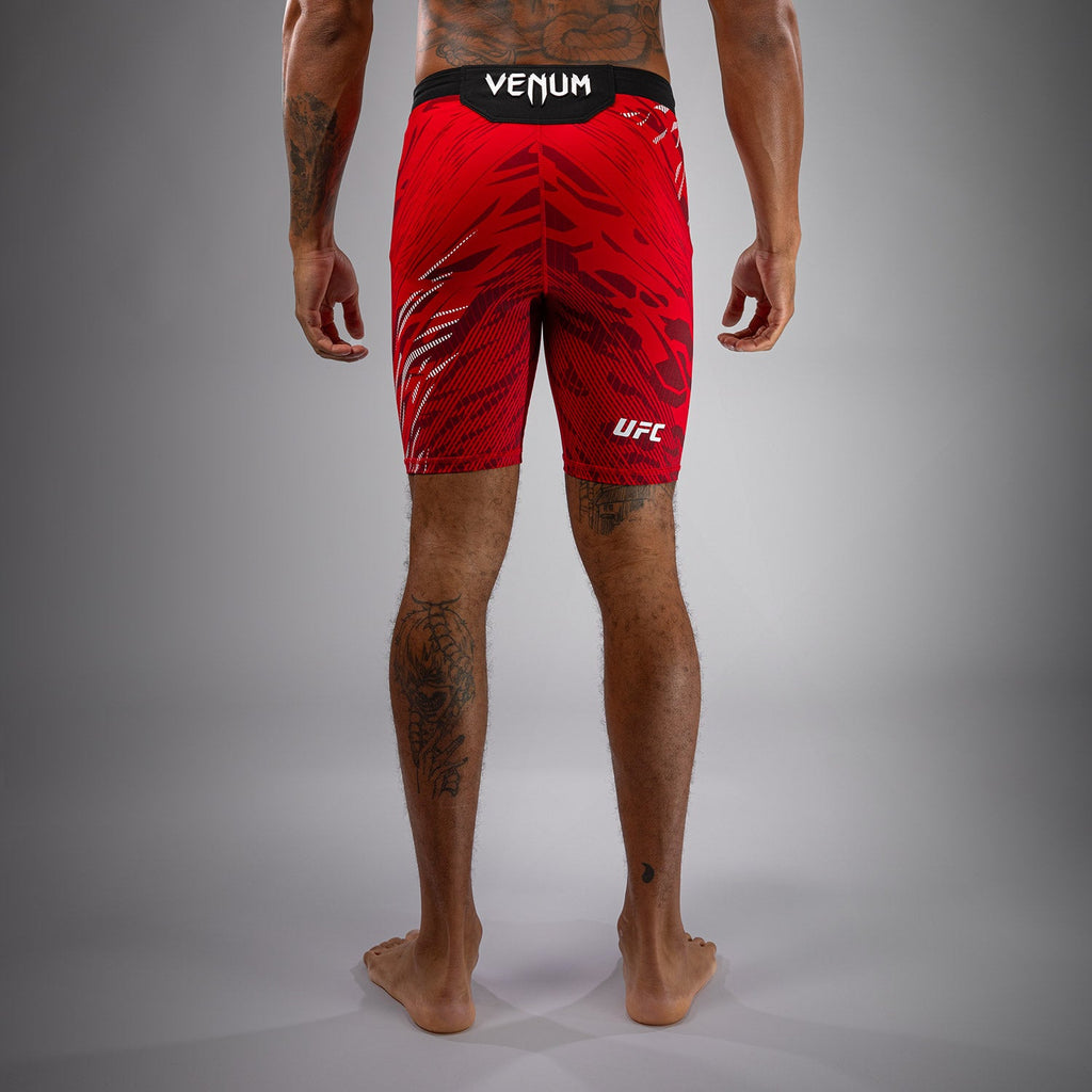 UFC Fusion by Venum Authentic Fight Night Pánské šortky Vale Tudo - Červená