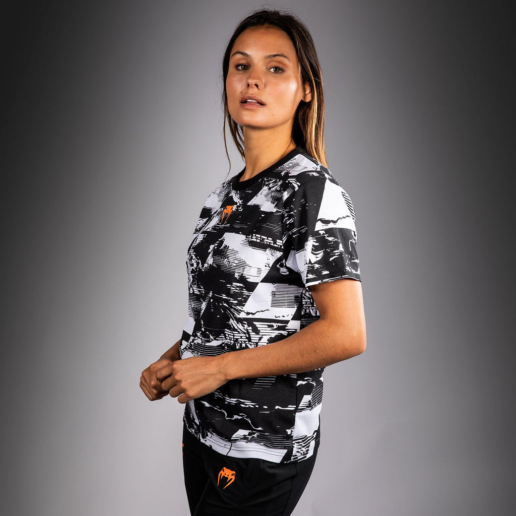 Dámské tričko UFC Zenith by Venum White Authentic Fight Week s krátkým rukávem