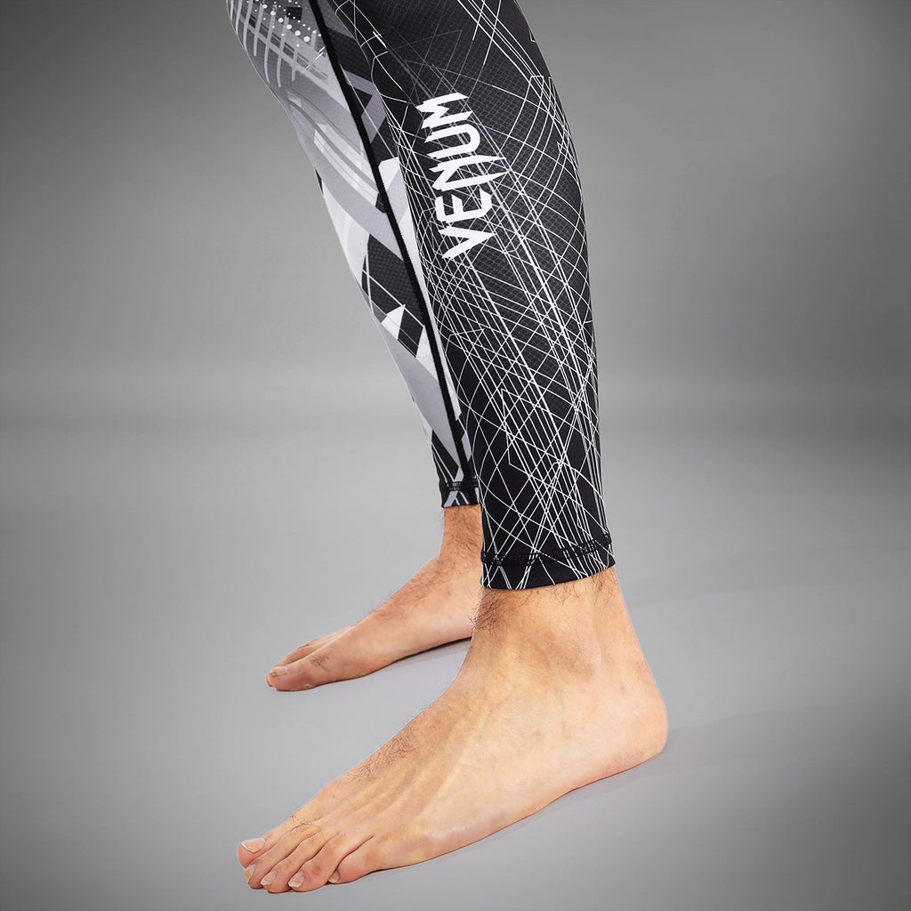 Venum Gorilla Jungle Spats - Černá/Bílá