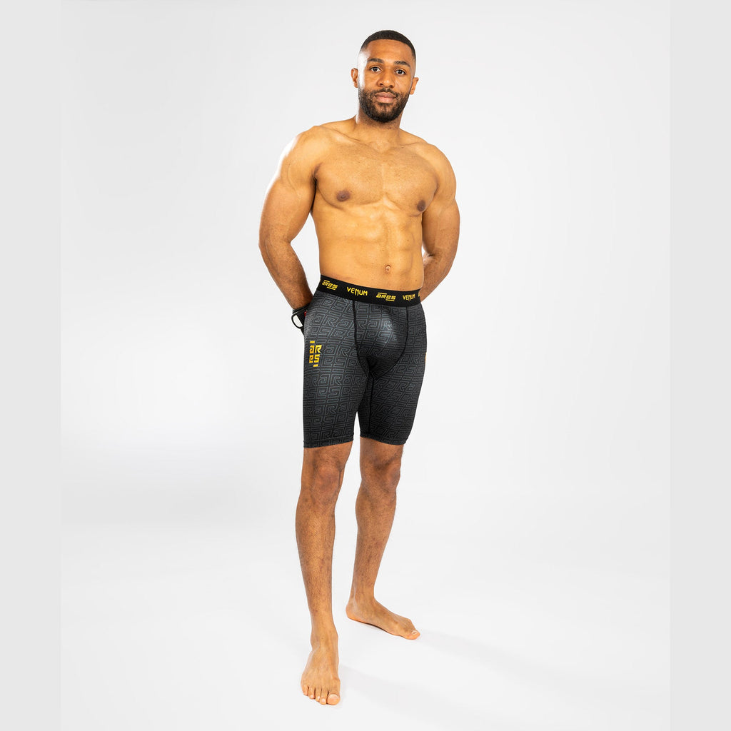 Venum x Ares Pánské Kraťasy Vale Tudo - Černá/Zlatá