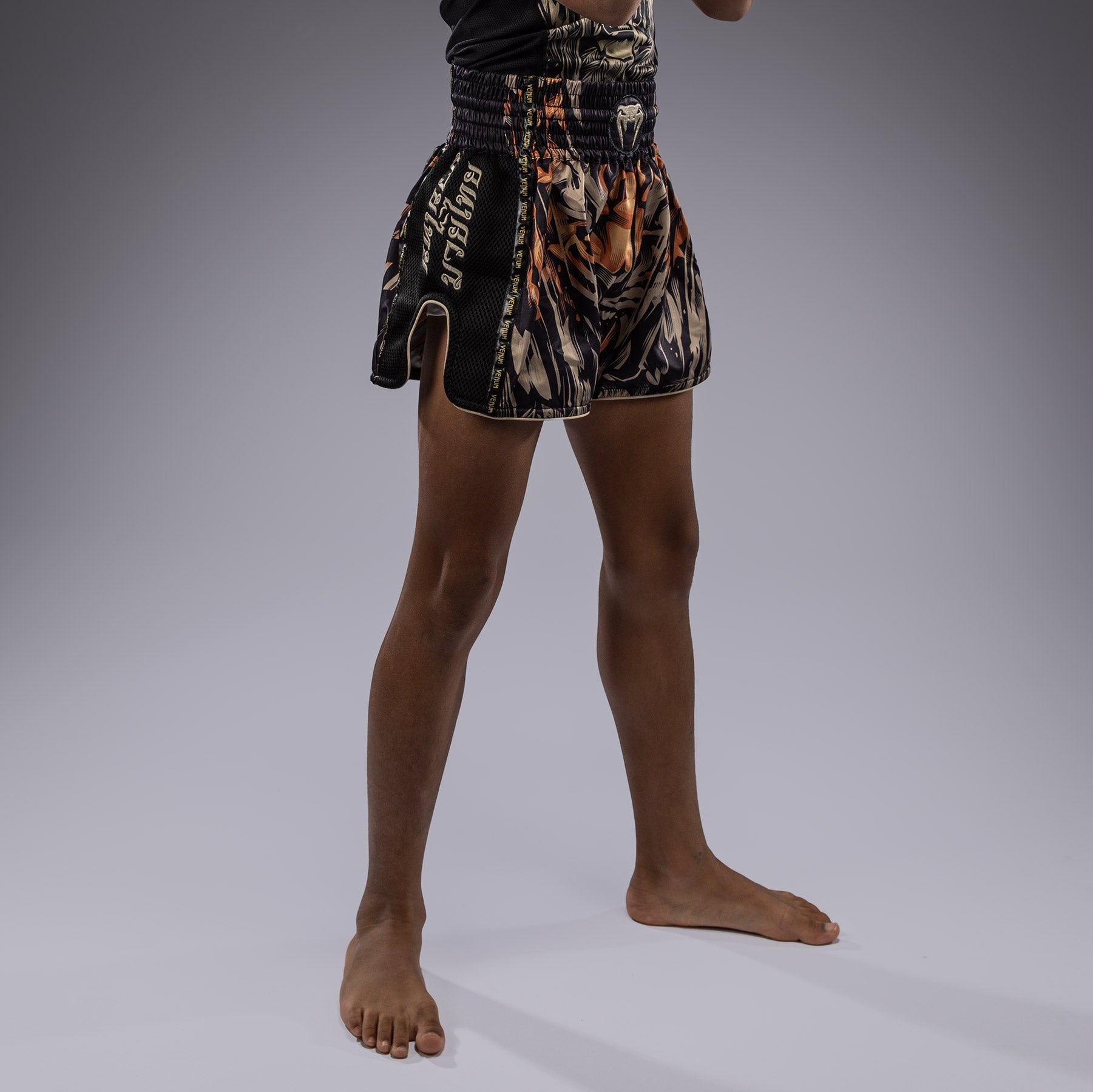 Dětské kraťasy Venum Tiger Muay Thai - Černá/Neonová oranžová