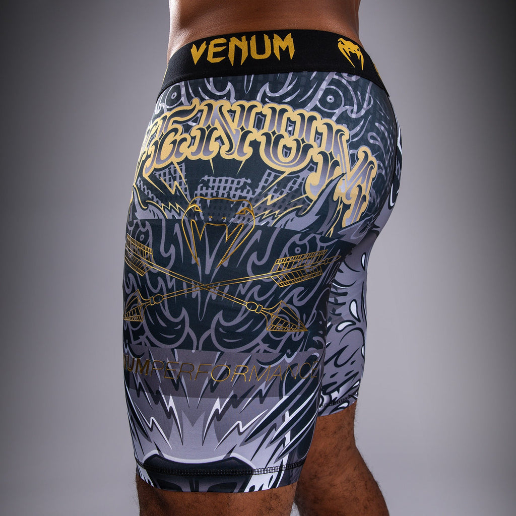 Venum Wolf Atak Vale Tudo Shorts - Černá/Šedá