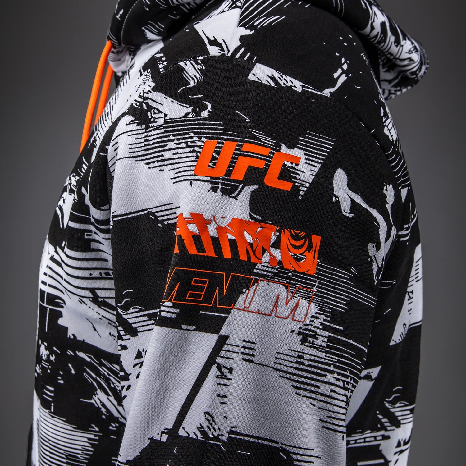 Pánská bílá autentická mikina s kapucí UFC Zenith by Venum Authentic Fight Week