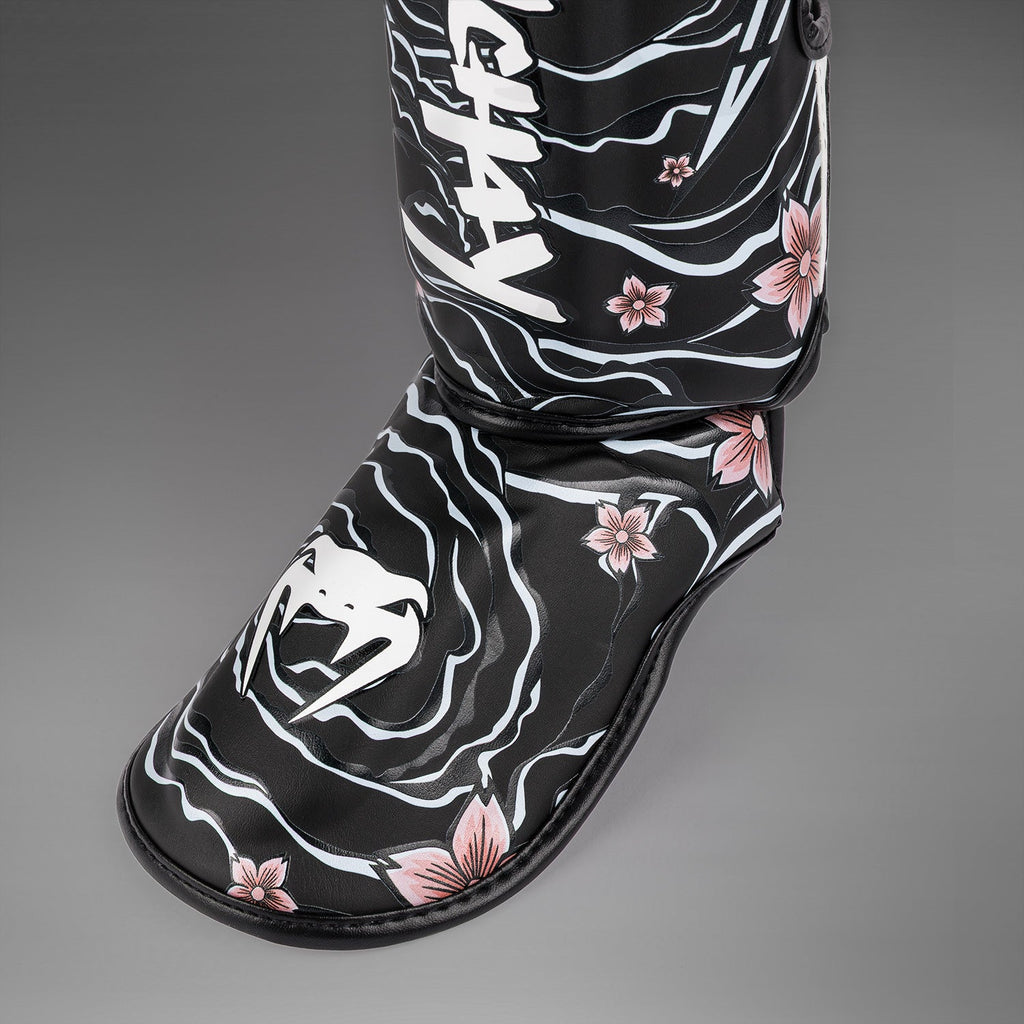 Chrániče holení Venum x Tawanchay Černá/Bílá