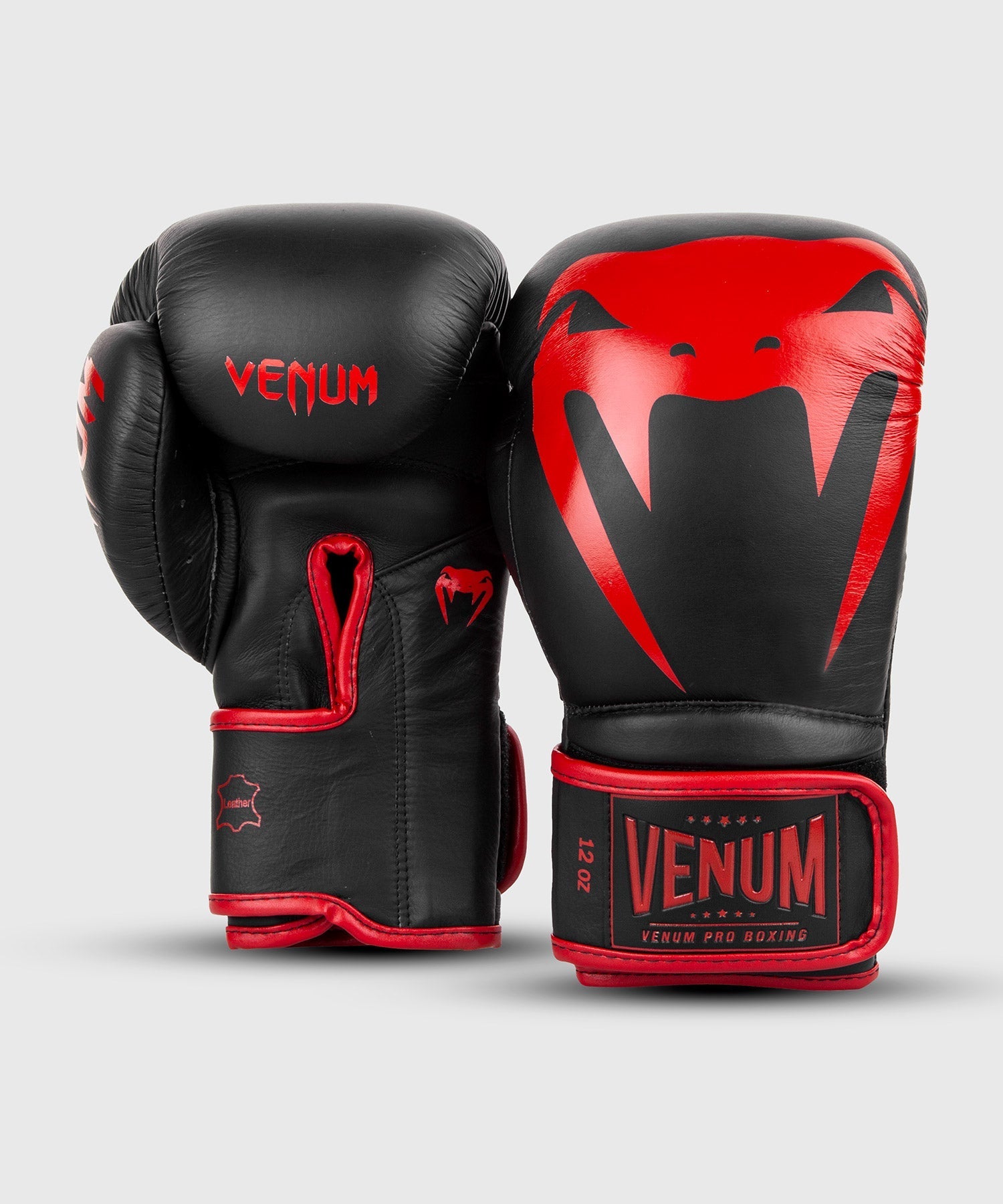 Venum Giant 2.0 Pro Boxerské rukavice na suchý zip - Černá/Červená