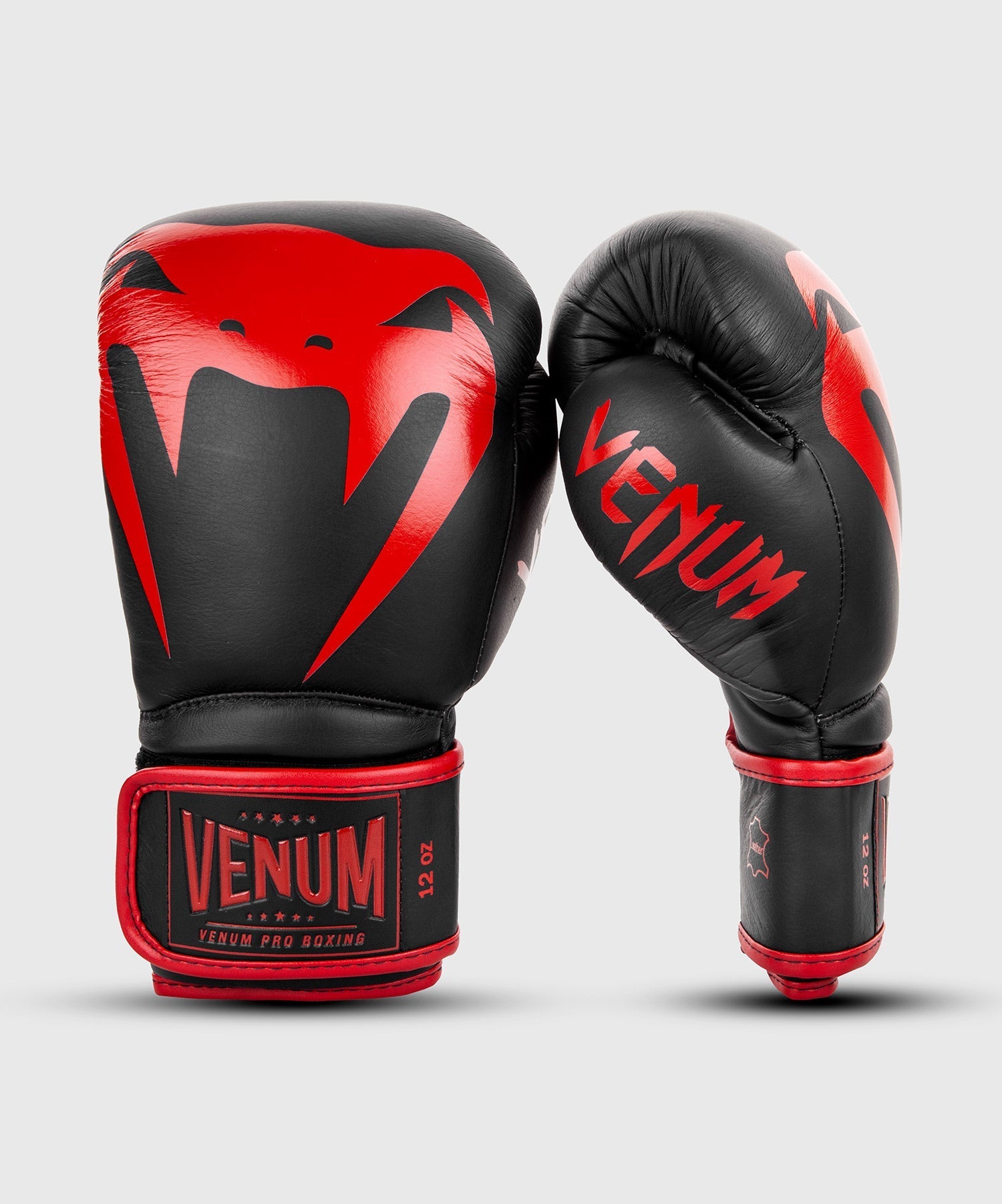 Venum Giant 2.0 Pro Boxerské rukavice na suchý zip - Černá/Červená