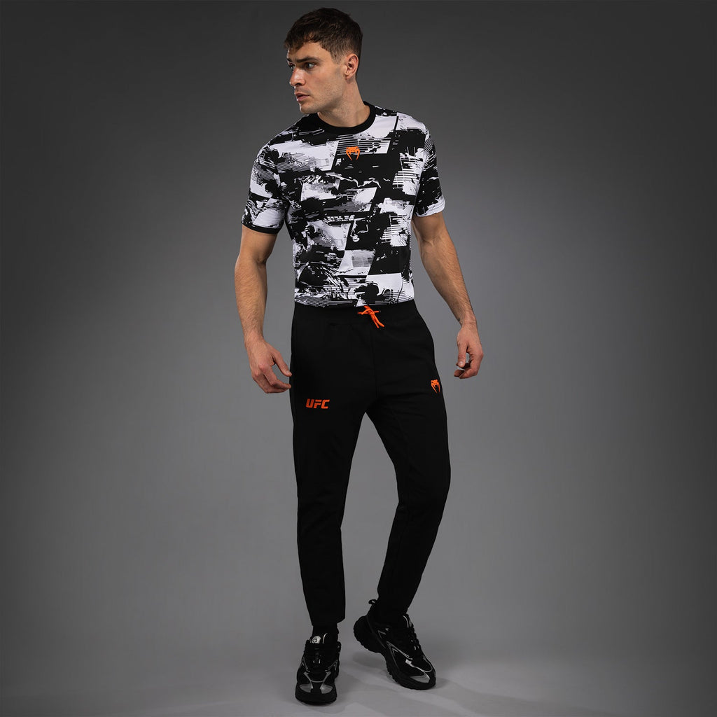 Pánské kalhoty UFC Zenith by Venum Black Authentic Fight Week