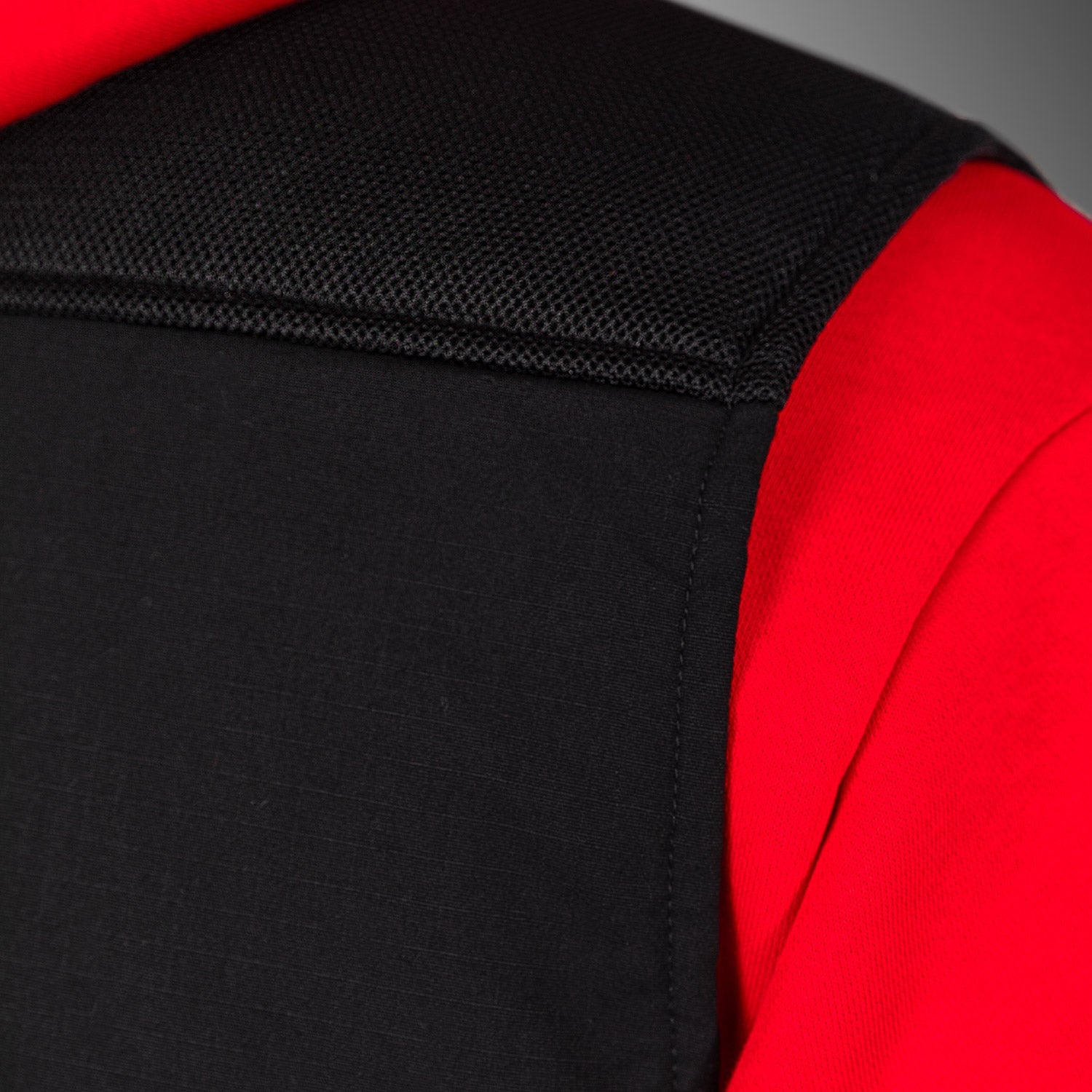 Venum Altitude prošívaná vesta - černá